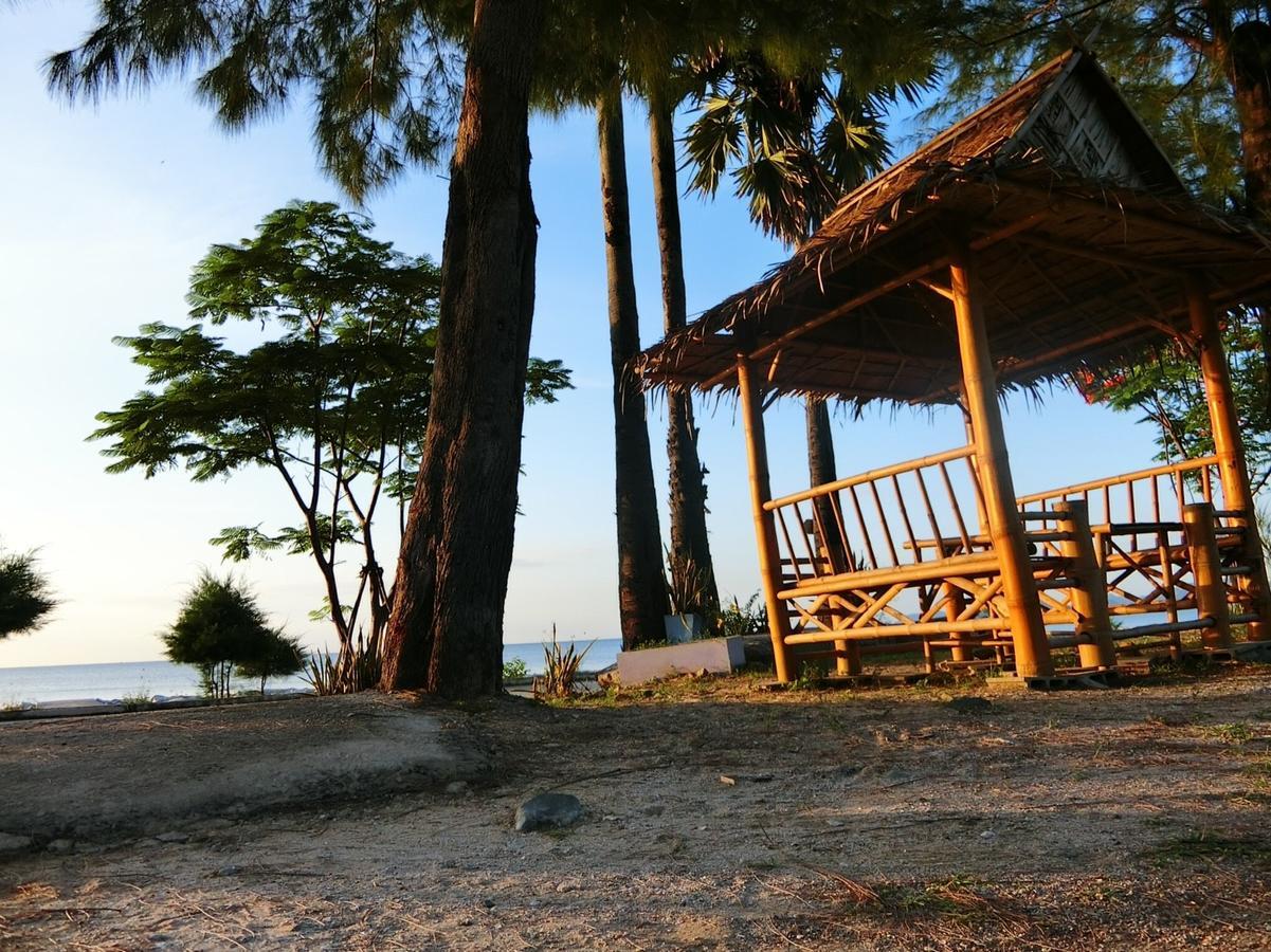 The Lake Hill Resort Pran Buri Exterior photo